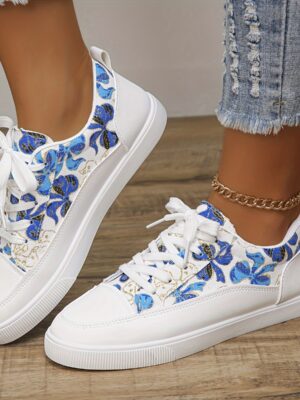 2024 Spring New Blue Bow Pattern Casual Board Shoes, Women's Fashion Versatile Lightweight Skate Shoes
